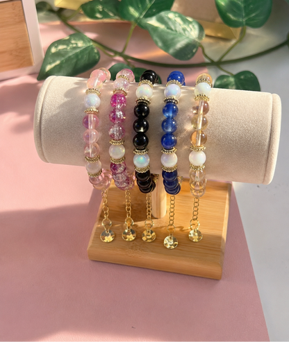 Bracelet Perles de Verre & Breloque Lotus Doré